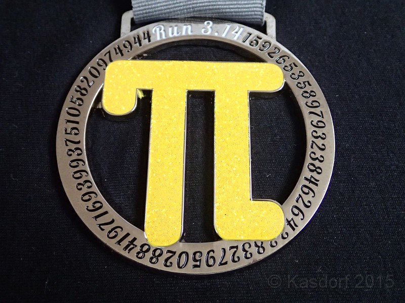 2015-03-14 2015-03-14 Pi 5K 061.JPG - The first (only) Pi run on 3.14.15 at 9:26.53 am... with PIE!